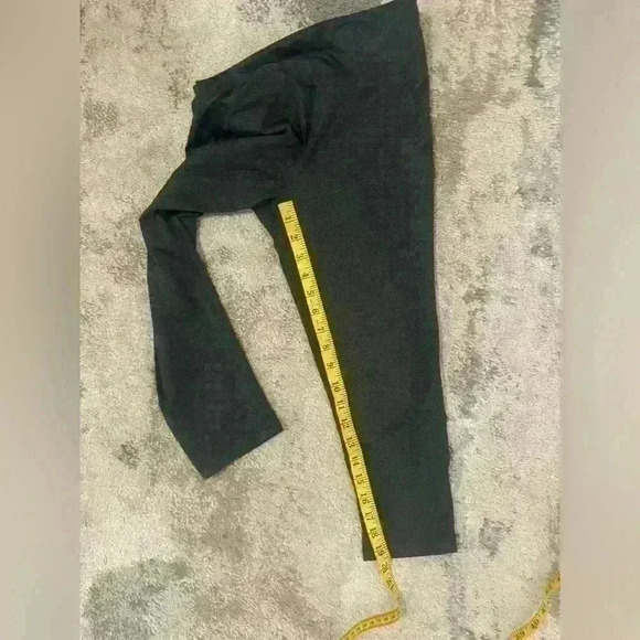 Women’s Gray Adidas Workout Capris - Picture 8 of 8